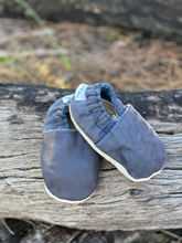 Load image into Gallery viewer, Classic Loafers - Navy