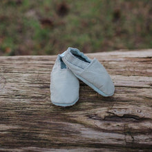 Load image into Gallery viewer, Classic Loafers- Light Grey