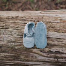 Load image into Gallery viewer, Lacey T-Bar - Light Grey